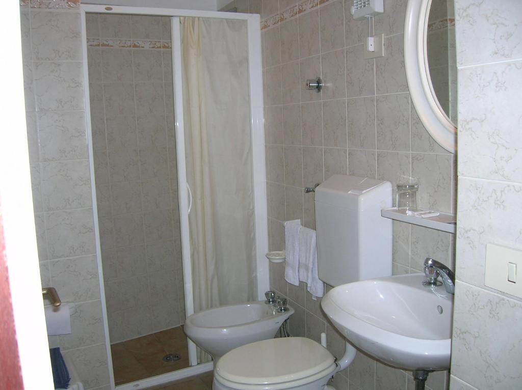 Hotel Anselmi Марчана Марина Стая снимка