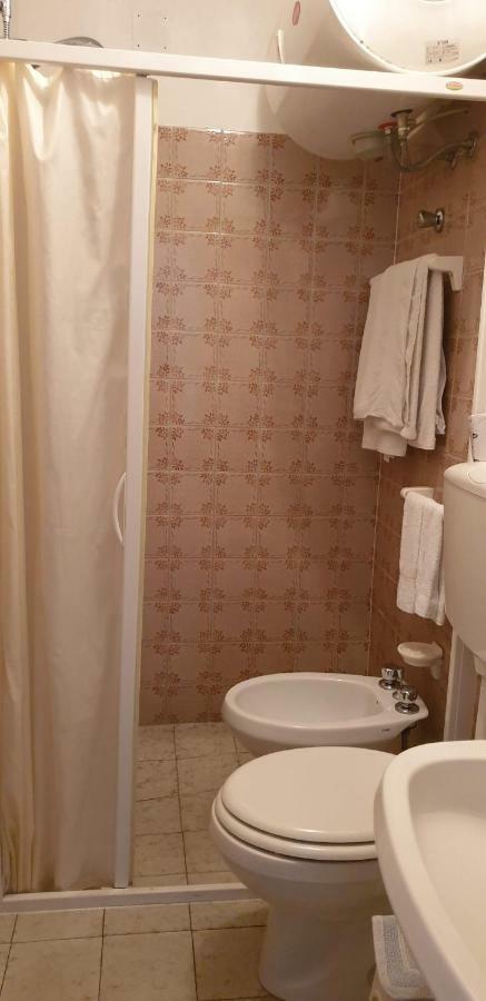 Hotel Anselmi Марчана Марина Екстериор снимка